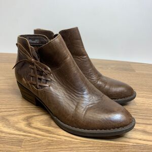 Born Ankle Boots Women’s 8M Bowlen Bootie Brown Leather Heel Western Side Bow